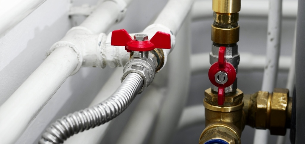 gas leak plumber repair